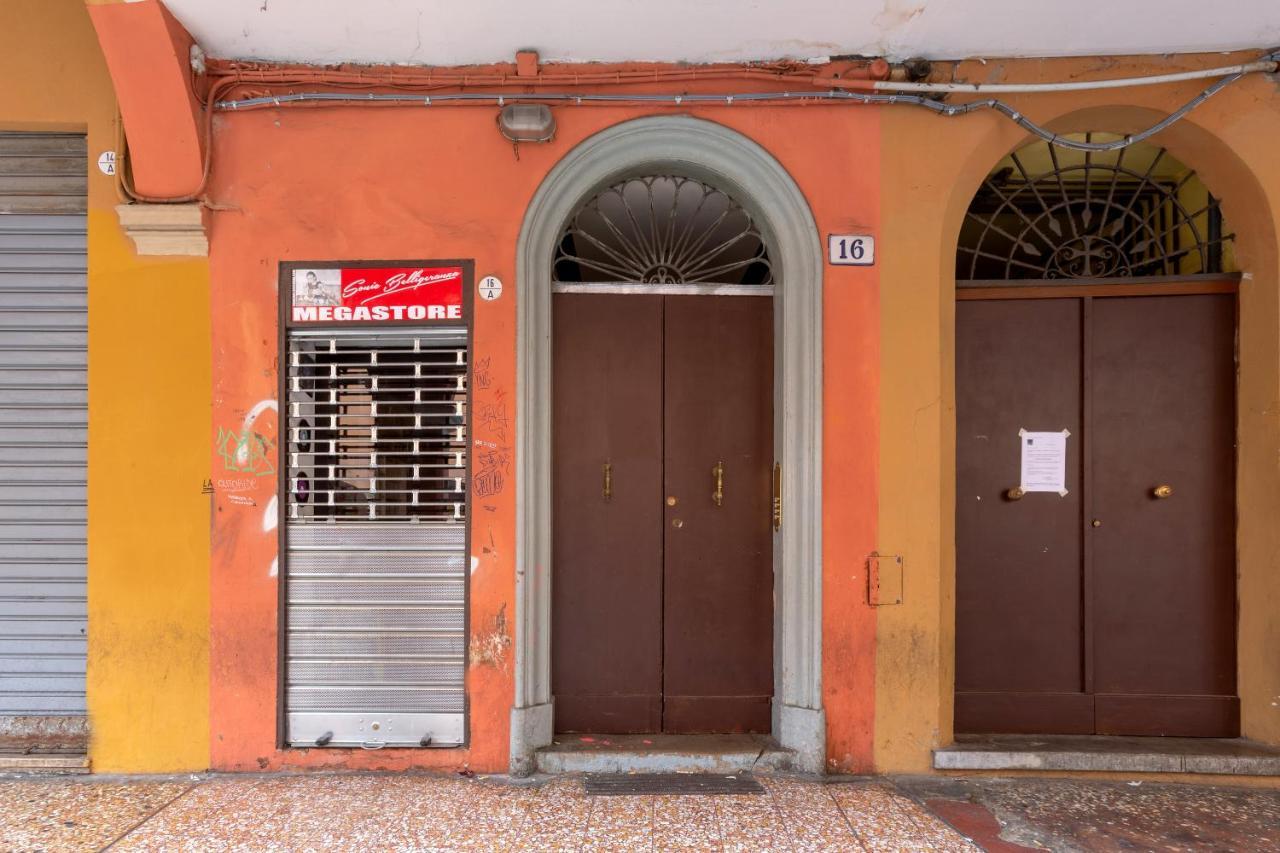 Universita E Centro Storico Mascarella Apartment Болоня Екстериор снимка